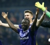 🎥 Accueilli en héros à l'aéroport : à 32 ans, Frank Acheampong déchaîne les passions dans son nouveau club