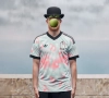 📷 Un joli clin d'œil à René Magritte : les Diables dévoilent leur nouveau maillot extérieur