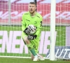 🎥 Mais qu'est-ce qui lui a pris ? La sortie très bizarre du gardien de Zulte Waregem 