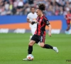 La Coupe du monde... et le mercato en point de mire : Arthur Theate face à un moment charnière