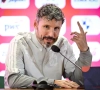 Le "Van Bommel-ball" s’installe petit à petit et convainc déjà Tielemans et Mechele