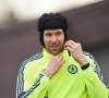 Des "fans" de Chelsea brûlent le maillot de Cech