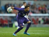 Malines: Moris in, Pacovski out