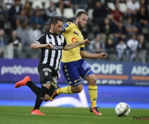 Charleroi arrache la victoire in-extremis et à dix