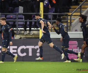 Match de folie à Anderlecht : expulsion, égalisation tardive et penalty sauvé par Van Crombrugge !