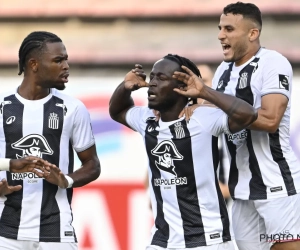 Pas encore de première victoire mais la réaction attendue : Charleroi bouscule l'Antwerp