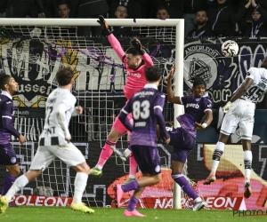 Coosemans se met au niveau de ses coéquipiers : Anderlecht logiquement battu à Charleroi