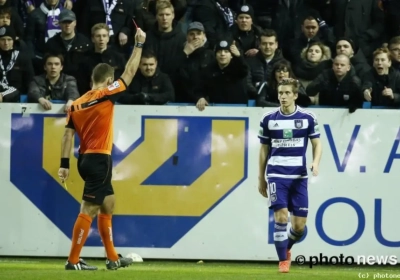 Besnik Hasi est assez tolérant envers Dennis Praet : "Tous les autres dormaient"