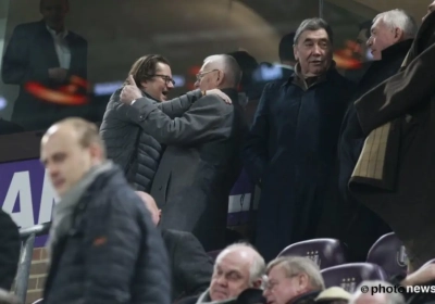 Un spectateur particulier est dans les travées du Parc Astrid