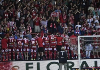 Les fans courtraisiens rendent un bel hommage aux joueurs de Sprimont (vidéo)