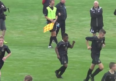 📷 L'étonnante image de Christopher Jullien et son équipier de 16 ans au Celtic 