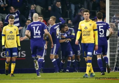 Une frappe somptueuse, deux pénaltys et les trois points pour les Mauves