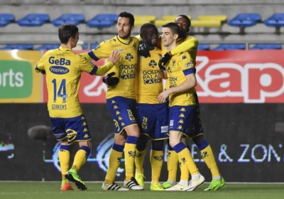 Les Canaris plument les Pandas