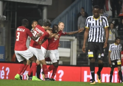 Charleroi se laisse encore une fois surprendre à domicile 