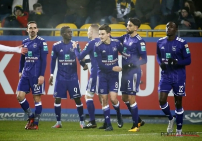 Anderlecht tente d'oublier le Clasico par une petite victoire à Lokeren