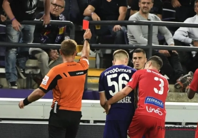 Hein réagit à la bête carte rouge de Vranjes: "S'il parvient à gommer ça, il peut devenir l'un des meilleurs"