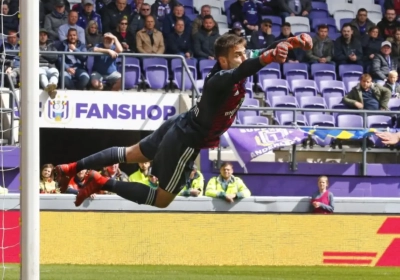 Un ancien... gardien d'Anderlecht transforme le penalty qui ramène Willem II en Eredivisie