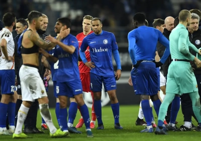 La Gantoise et la Roma se congratulent : belle sportivité entre les deux clubs 