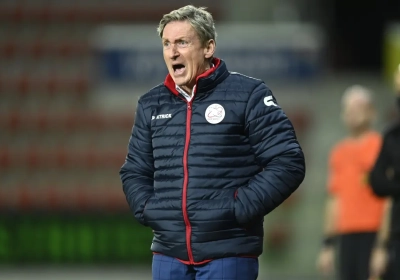 Dury n'en croit pas ses yeux: "Nous sommes dans le coin, nous prenons des coups"