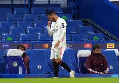 📷Surpris en train de rigoler avec les joueurs de Chelsea après l'élimination du Real Madrid, Eden Hazard crée la polémique 