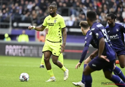 Issac Mbenza lance le derby wallon : "Cela ne me fait rien du tout de retrouver le Standard"