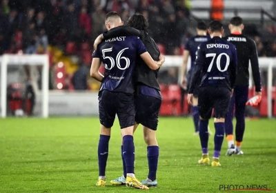 Zeno Debast blessé à la cheville lors du Clasico