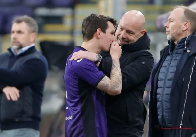 Benito Raman parle de la fameuse bière à Ostende, Riemer préfère en rire
