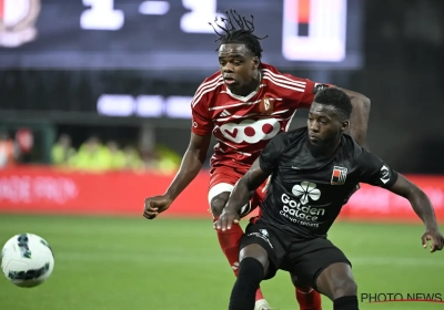 Nathan Ngoy réagit au partage du Standard et parle du départ inattendu d'Aron Donnum