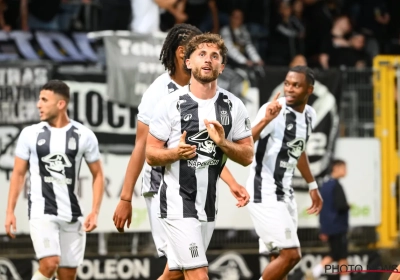 OFFICIEL : le Sporting de Charleroi recrute un nouveau flanc droit d'expérience pour concurrencer Antoine Bernier