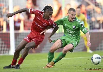 Increvable sur son flanc : un ancien espoir d'Anderlecht élu joueur de la saison chez les Francs Borains
