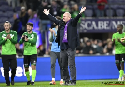Le KVK Ninove et son président ont conquis les cœurs : "Les fans d'Anderlecht scandaient Ninove !"