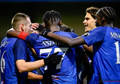 🎥 N'en déplaise à Dennis Ayensa : Dender fait la fête comme jamais...et reprend une chanson chère au Standard