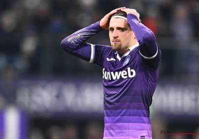 "Cela m'a quelque peu surpris" : Adriano Bertaccini frappé par le vestiaire anderlechtois