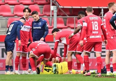 Dominé, l'Antwerp renverse Zulte et rejoint le Standard : le gardien Nozawa lourdement blessé