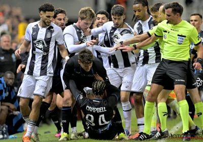 🎥 Bruges l'avait mauvaise : Campbell prend la rouge, mais Christos Tzolis s'en sort très bien 