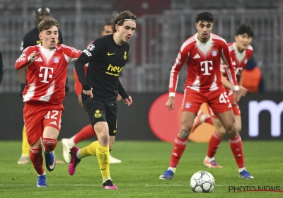 Les Saint-Gillois bien dans leur match - Suivez Bayern - Union en Direct commenté