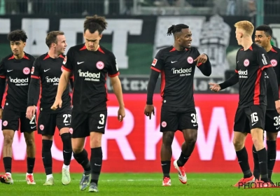 Deux semaines plus tard, Arthur Theate et Michy Batshuayi ont un nouvel entraîneur à Francfort