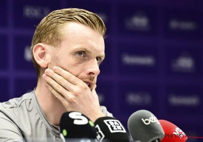 Les premiers mots d'Edward Still en tant qu'entraîneur d'Anderlecht : "J'ai vécu ça avec beaucoup d'émotion"