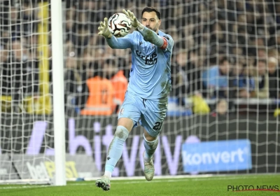 "On a beaucoup reculé" : le constat amer de Lucas Pirard après la claque du Standard contre Bruges