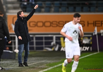Dante Vanzeir a dégoûté Rik De Mil : La Gantoise tombe de haut face au Cercle de Bruges