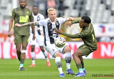 Pflücke omniprésent, Keita devancé au pire moment : les notes de Charleroi contre Louvain