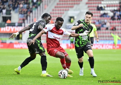 🎥 Zulte Waregem signe le... raté de la saison et perd des points précieux 