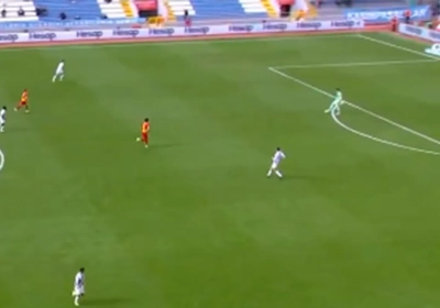 🎥 Action complètement dingue en Turquie : un gardien plante un but à 80 mètres du but