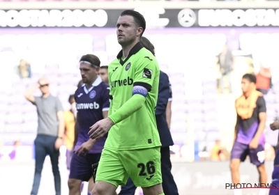 "Nous n'arrivions pas à enchaîner cinq passes" : Colin Coosemans dépité par le début de match d'Anderlecht