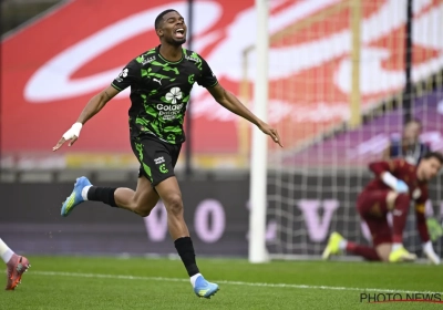 Les Loups déjà menés ! Suivez Cercle - La Louvière en Direct Commenté