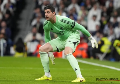 🎥 Rafael Nadal, Jannik Sinner et une raquette : l'entraînement très spécial de Thibaut Courtois au Bernabéu