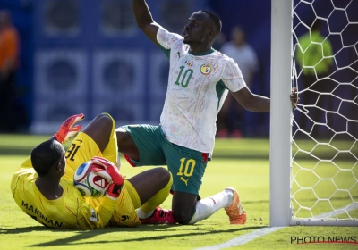 Un "vieux" critiqué, un miracle au troisième match : le Sénégal a des airs de Belgique