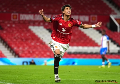 Un ado de 15 ans veut quitter Manchester United : les grands d'Europe déjà à ses pieds