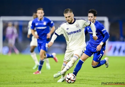 Anderlecht se sent volé : "Comment aurait-il pu garder les bras dans le dos ?"