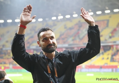 Deux minutes à scander son nom : un ancien chouchou d'Anderlecht accueilli en héros par les supporters mauves